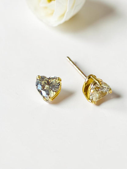 GOLDEN HEART DIAMOND BAYRON EARRINGS
