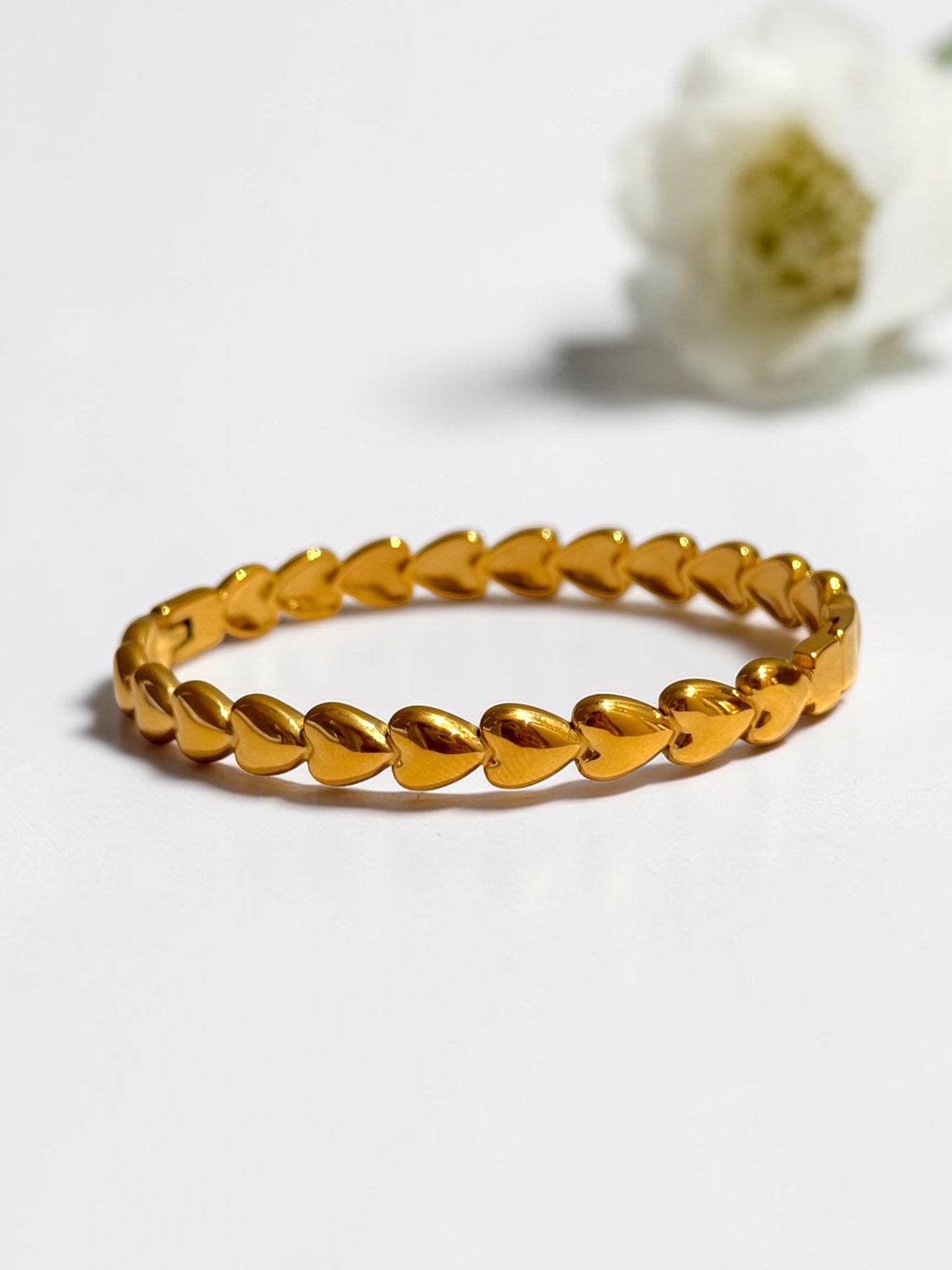 GOLDEN HEART HARMONY BRACELET