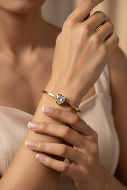 GOLDEN HEART STONE MYLIE BRACELET