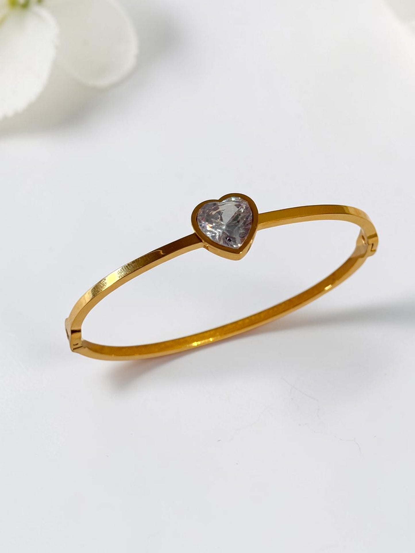 GOLDEN HEART STONE MYLIE BRACELET