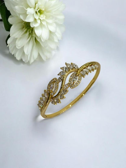 GOLDEN JEFFER BRACELET