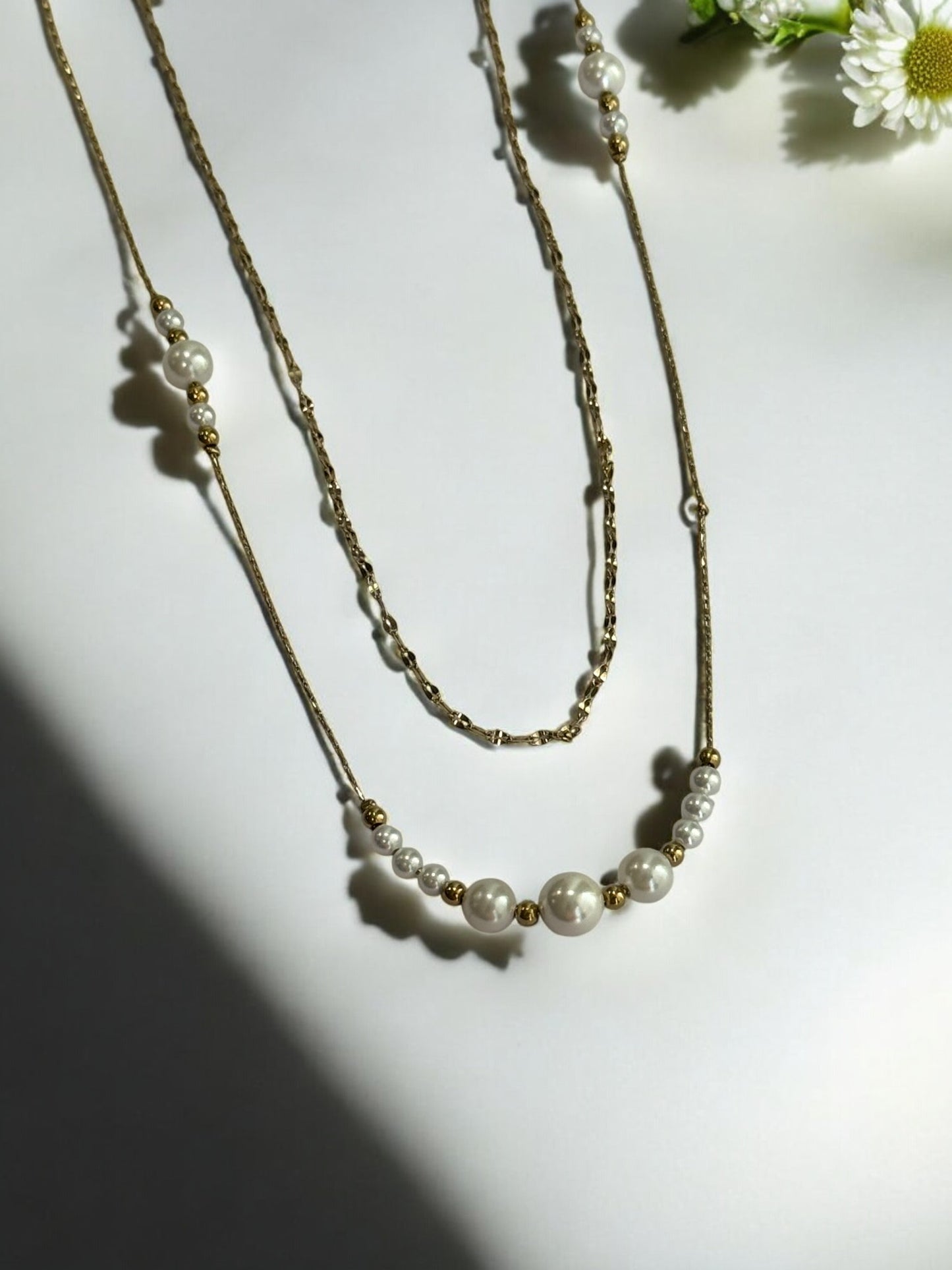 GOLDEN LAYERED PEDRIE NECKLACE