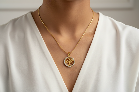 GOLDEN EZRAH NECKLACE