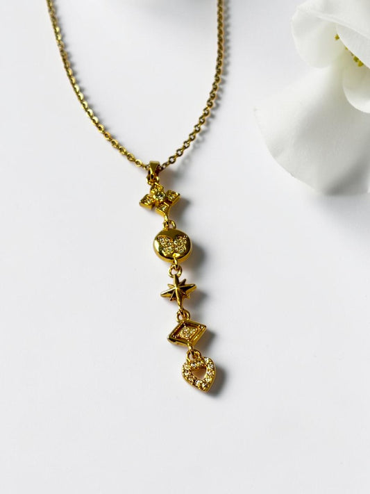 GOLDEN MRUNALI NECKLACE