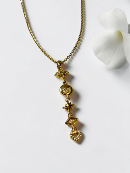 GOLDEN MRUNALI NECKLACE