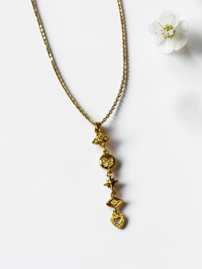 GOLDEN MRUNALI NECKLACE
