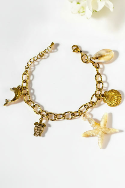 GOLDEN OCEAN CHARM CLARAMIE BRACELET