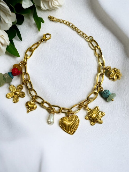 GOLDEN OCEAN CHARM SMAEL BRACELET