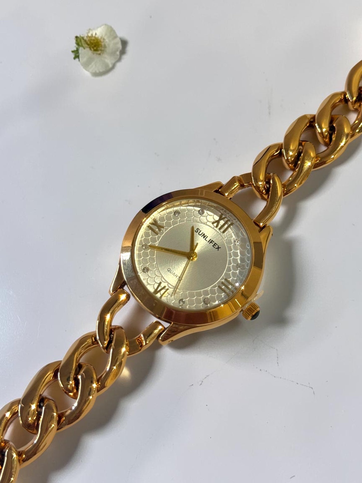 GOLDEN PADMA WATCH
