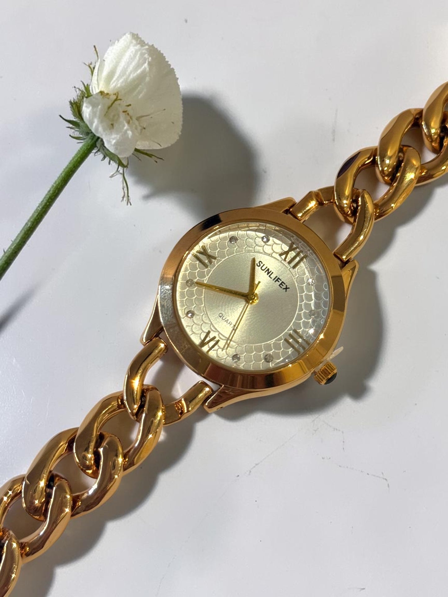GOLDEN PADMA WATCH