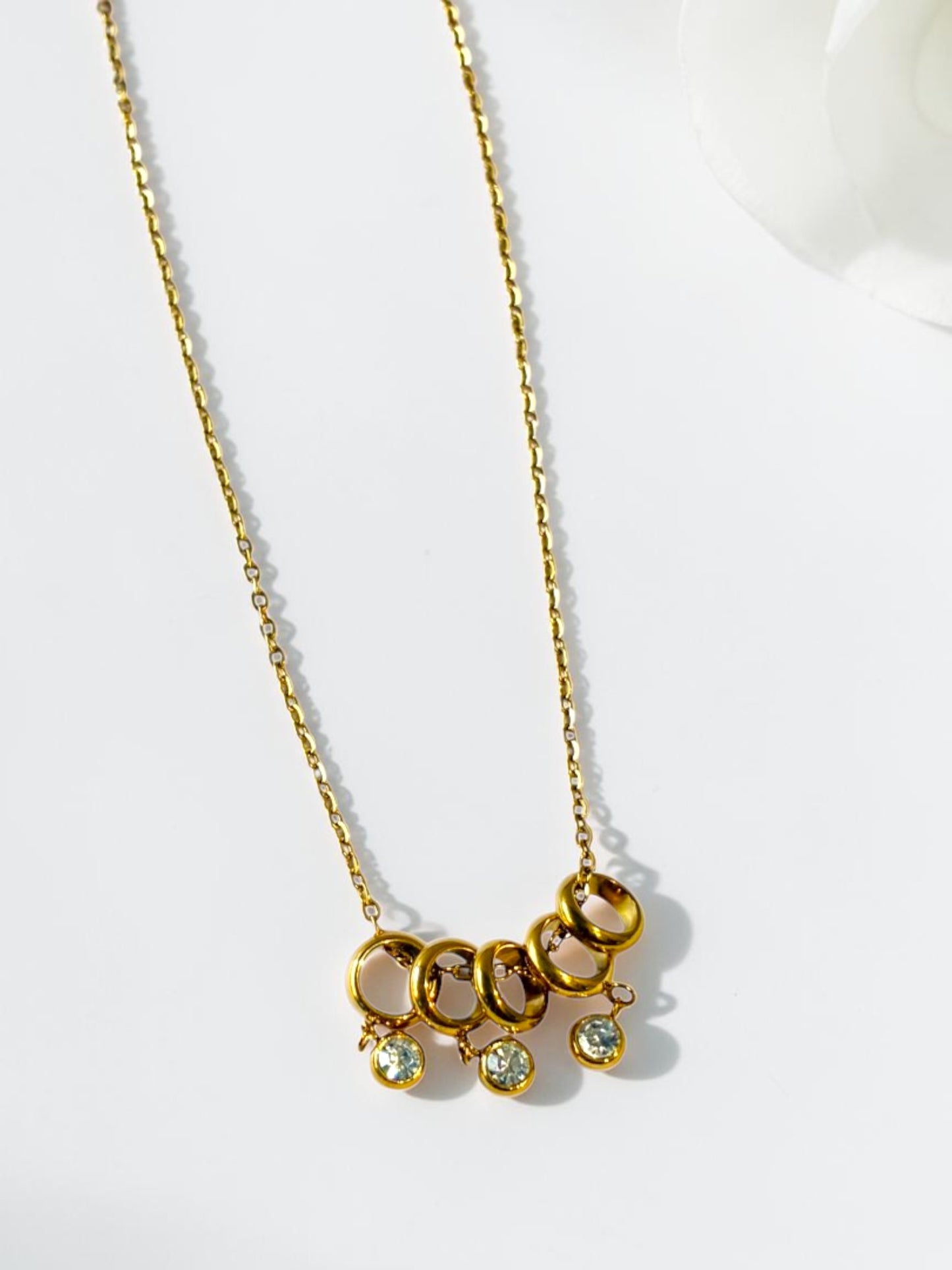 GOLDEN RINGS HATTIE NECKLACE