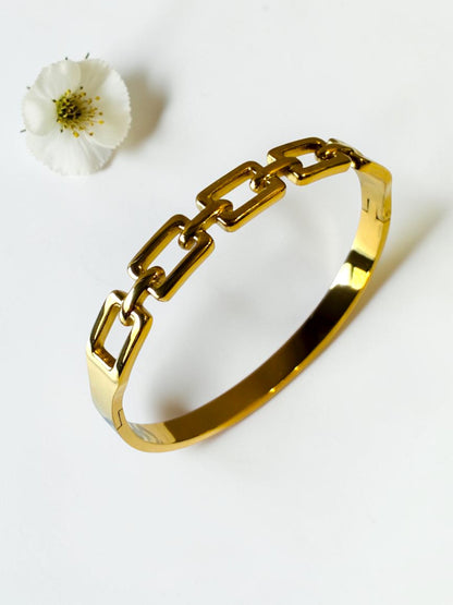 GOLDEN SCARLETT BRACELET