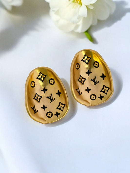 GOLDEN SHAWN EARRINGS