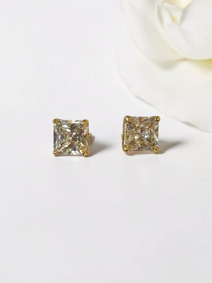 GOLDEN SQUARE DIAMOND ABHYA EARRINGS