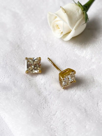 GOLDEN SQUARE DIAMOND ABHYA EARRINGS