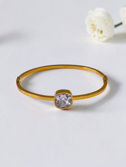 GOLDEN STONE KYLIE BRACELET