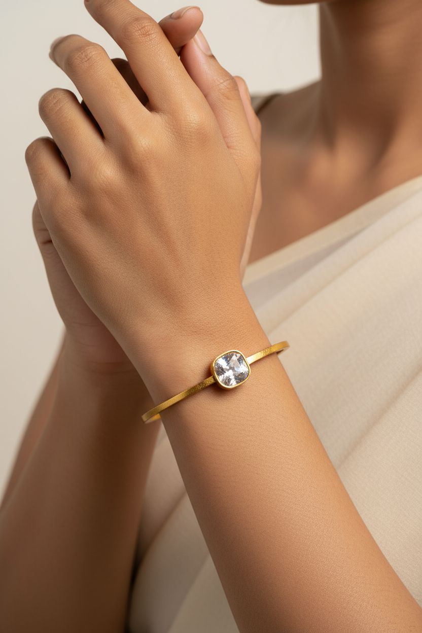 GOLDEN STONE KYLIE BRACELET
