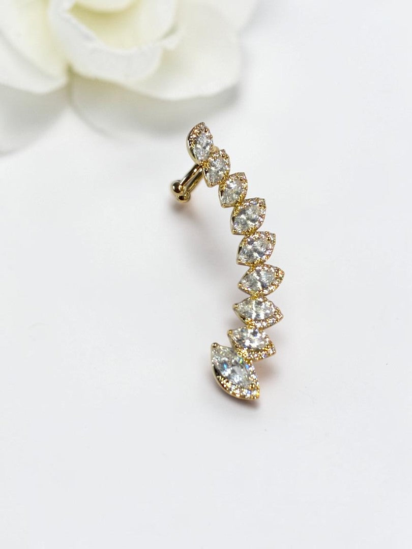 GOLDEN TENNIS DIAMOND IKSHVA EAR CUFF