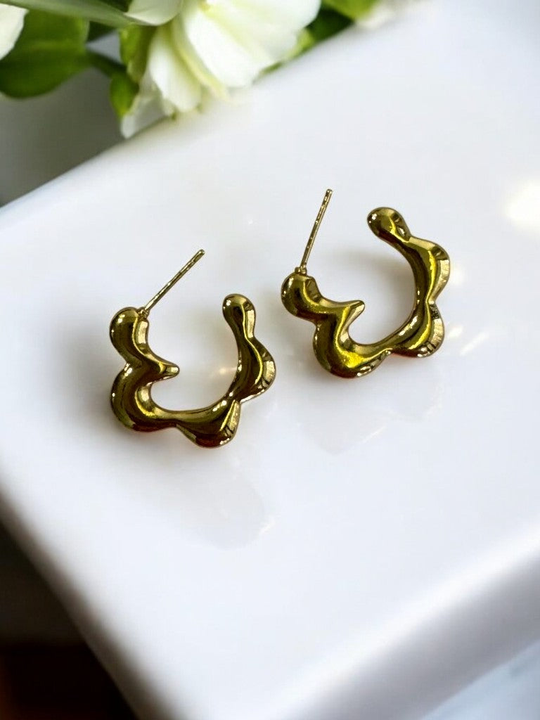GOLDEN FLOWER HOOP