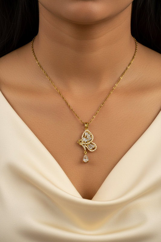GOLDEN DIAMOND BUTTERFLY SHALEY NECKLACE