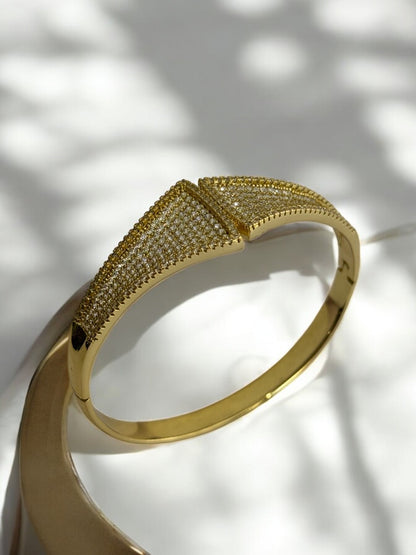 GOLDEN DIAMOND CUFF BRACELET