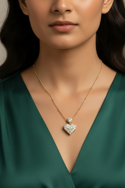 GOLDEN DIAMOND HEART PALMER NECKLACE