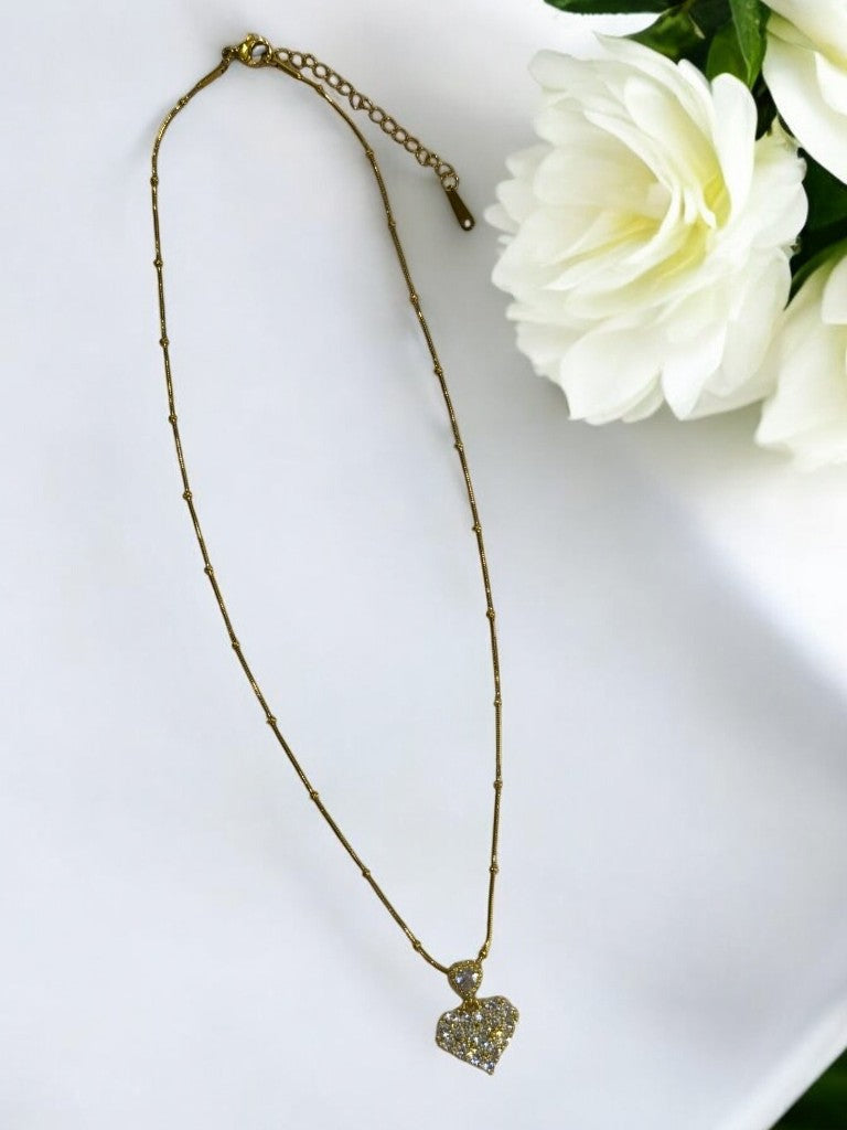 GOLDEN CHAIN WITH DAIMOND HEART