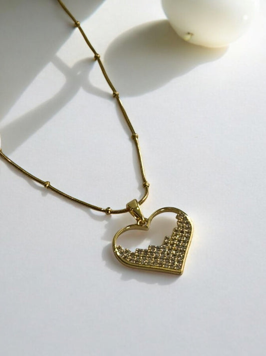 GOLDEN BALLS CHAIN WITH DIAMOND HEART