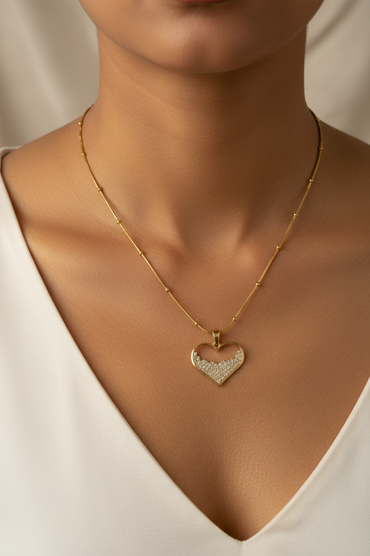 GOLDEN DIAMOND IN HEART JORDYN NECKLACE