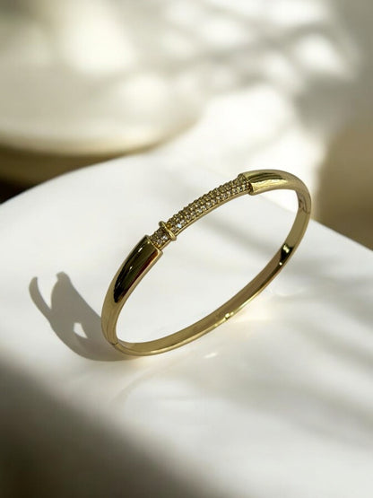 GOLDEN DIAMOND BRACELET