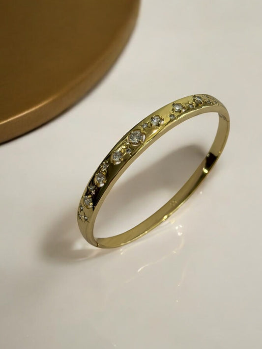 GOLDEN BIG AND SMALL DIAMOND BRACELET