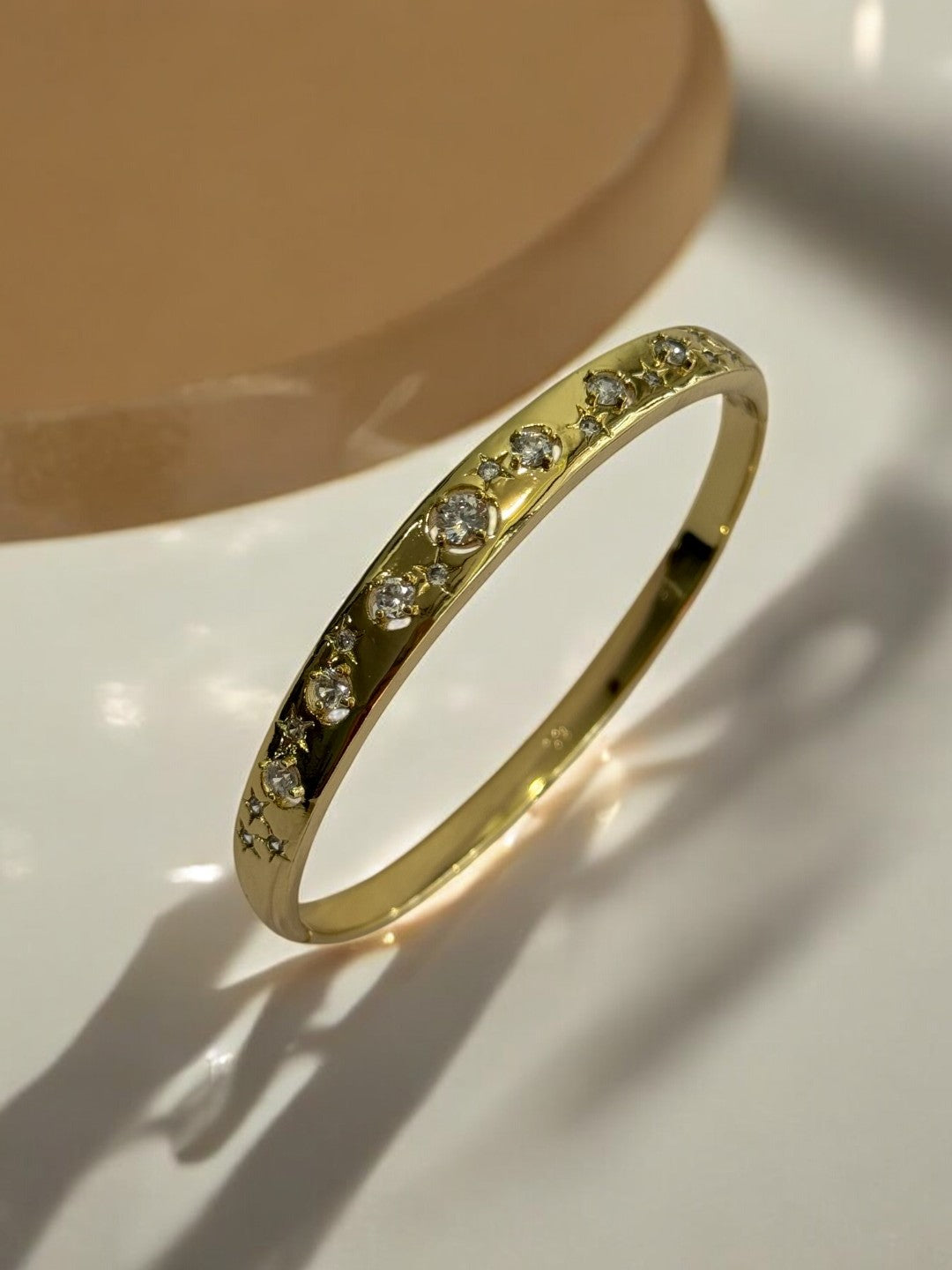 GOLDEN BIG AND SMALL DIAMOND BRACELET
