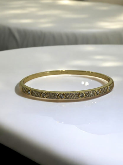 GOLDEN BIG AND SMALL DIAMOND BRACELET
