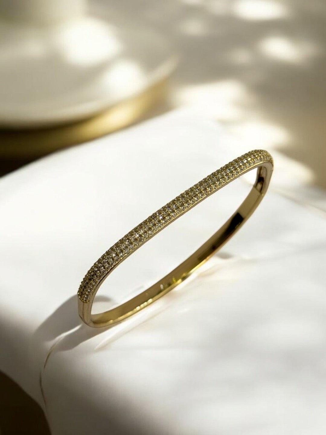GOLDEN DIAMOND BRACELET