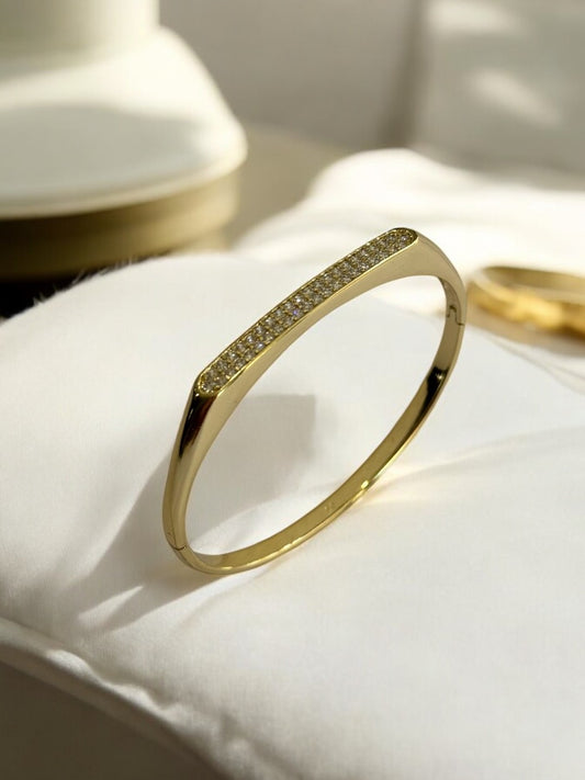 GOLDEN DIAMOND BRACELET