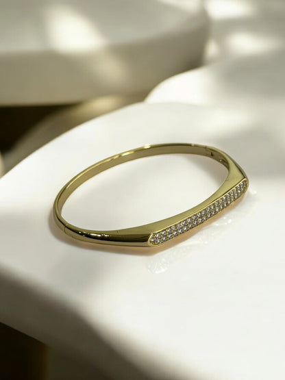 GOLDEN DIAMOND BRACELET
