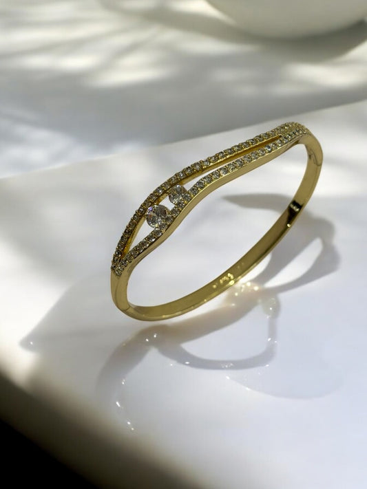 GOLDEN DIAMOND BRACELET