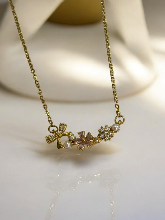 GOLDEN CHAIN WITH MULTI CHARMS PENDENT