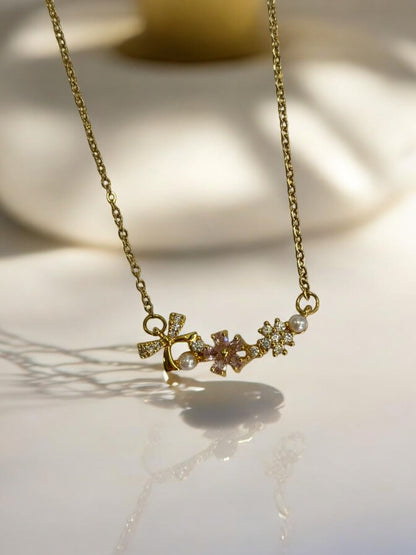GOLDEN CHAIN WITH MULTI CHARMS PENDENT