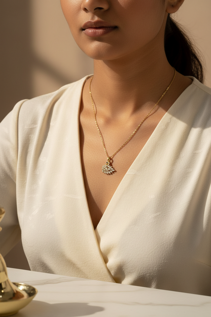 GOLDEN DIAMOND SWAN ENNEY NECKLACE