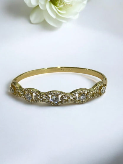 GOLDEN DIAMOND YAKOV BRACELET