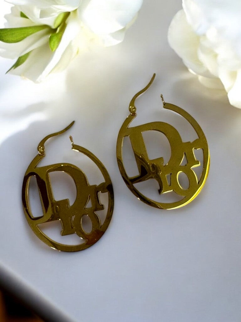 GOLDEN HOOP WITH LUXURY BRAND DIOR