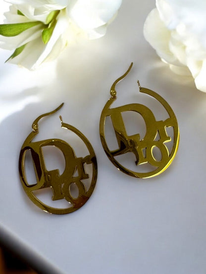 GOLDEN HOOP WITH LUXURY BRAND DIOR