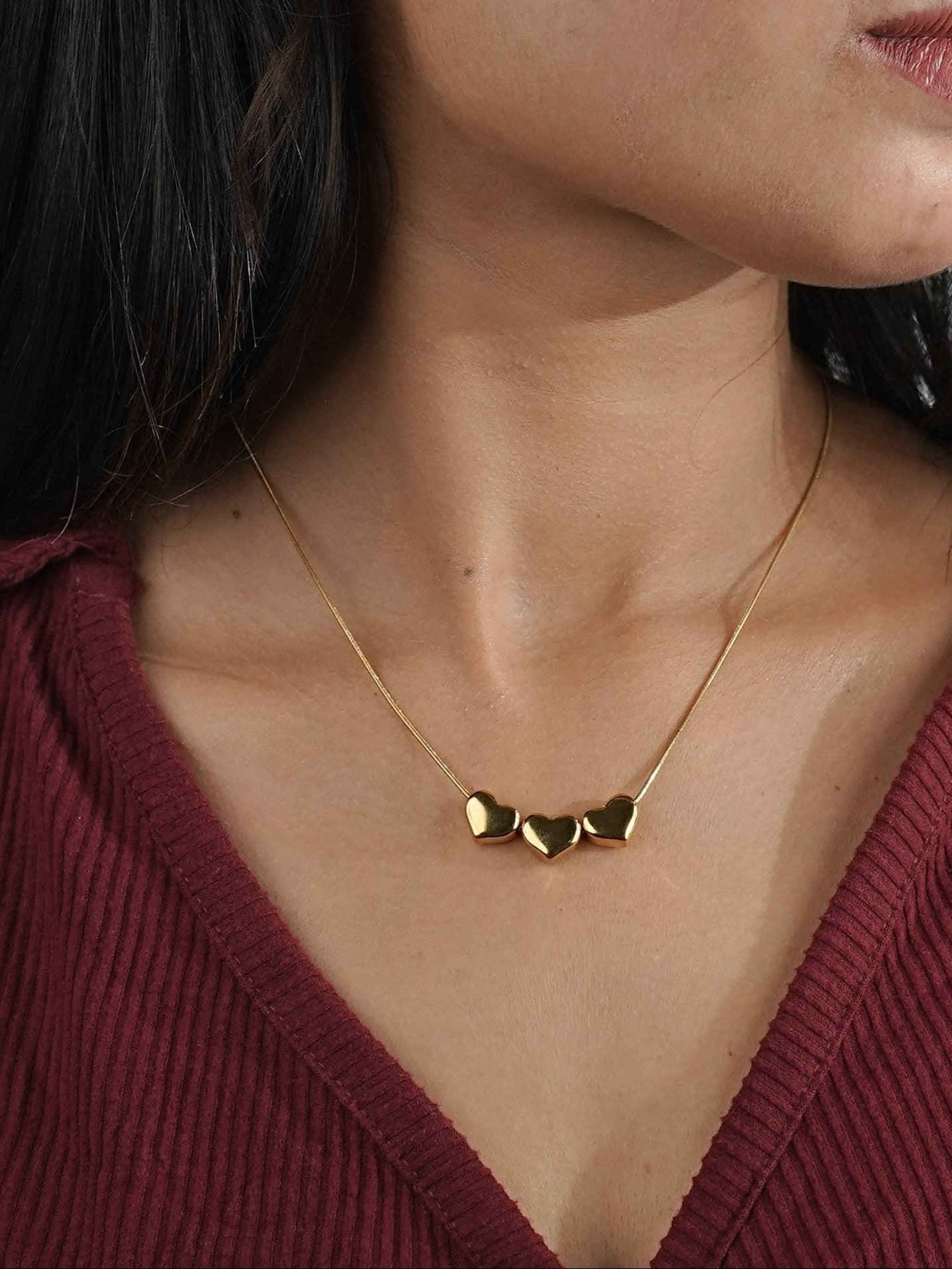 GOLDEN CHAIN WITH THREE HEART WITH STUD EARRING