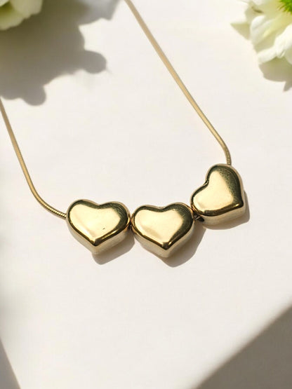 GOLDEN CHAIN WITH THREE HEART WITH STUD EARRING