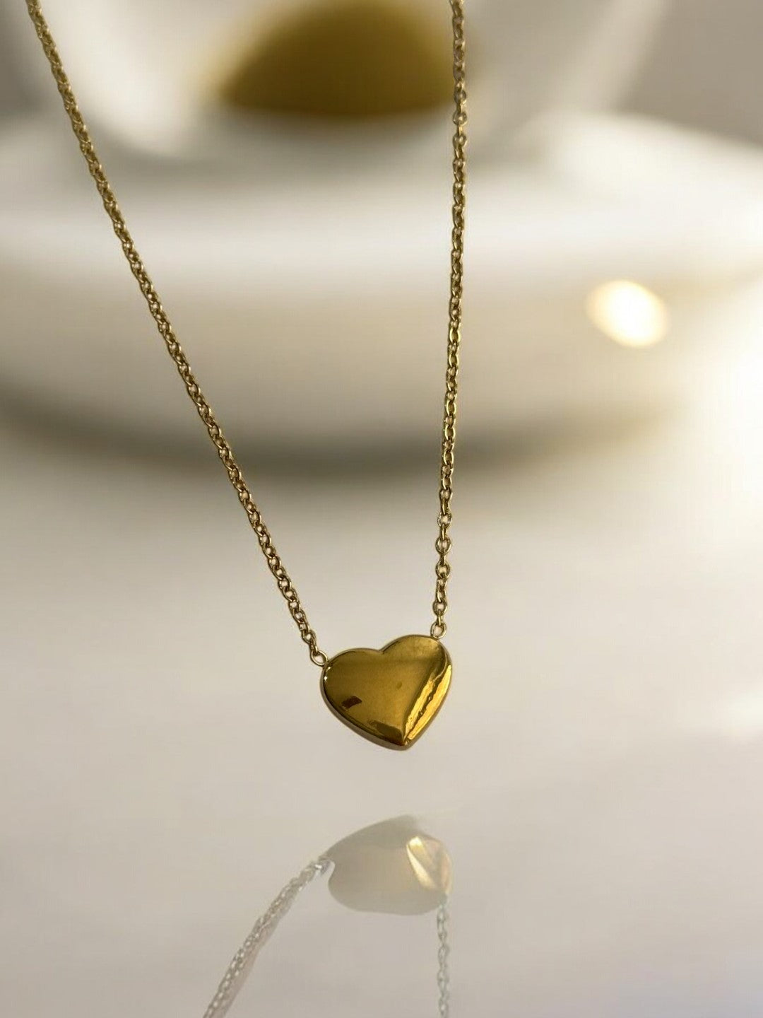 GOLDEN CHAIN WITH GOLDEN HEART