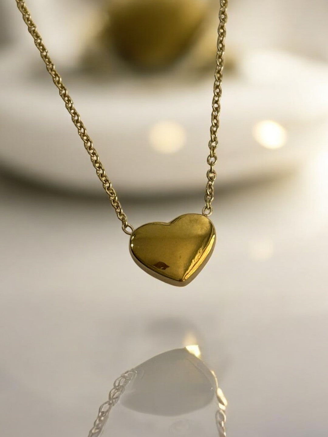 GOLDEN CHAIN WITH GOLDEN HEART