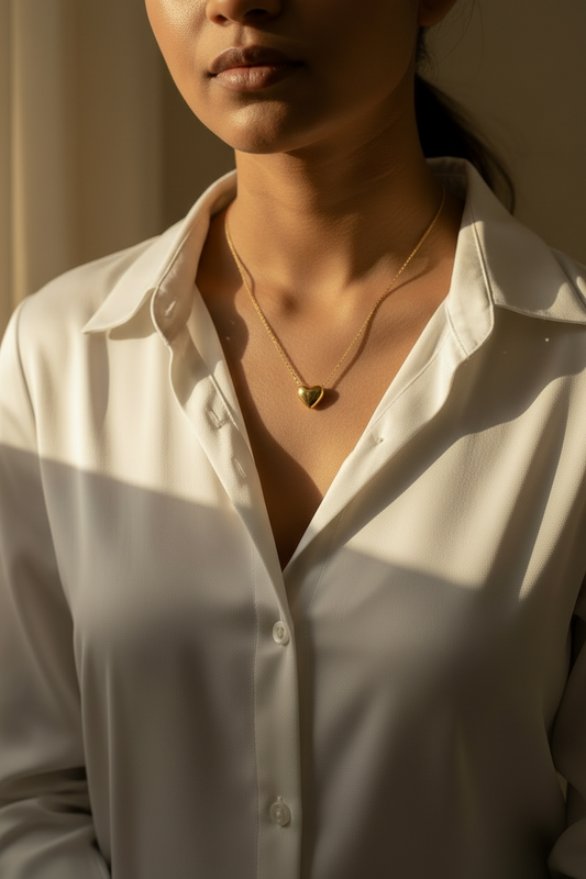 GOLDEN HEART OREIN NECKLACE