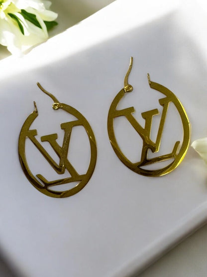 GOLDEN BIG CIRCLE WITH LUXURY BRAND LV HOOP