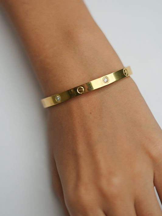 GOLDEN BASE WITH CARTIER AND DIAMOND 